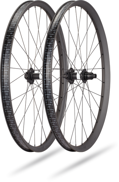 Specialized traverse clearance wheels